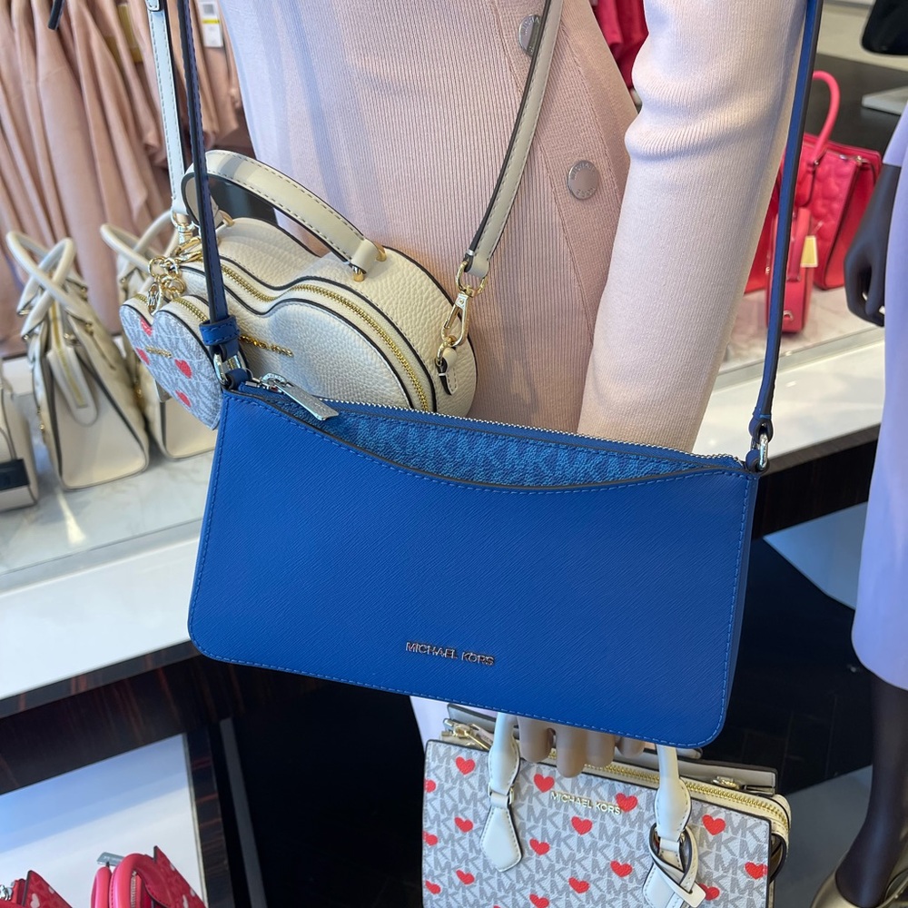 MICHAEL KORS Arden Medium Crossbody XBODY Bag
Galaxy Blue 
NWT - Picture 2 of 16